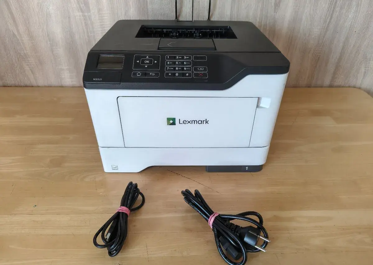 Čiernobiele laserové tlačiarne Lexmark MS521dn - USB / LAN