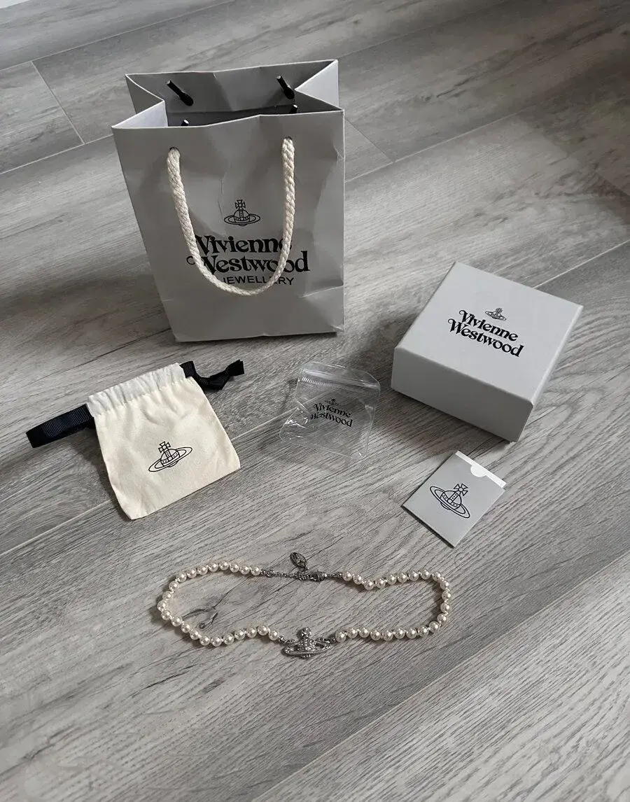 Vivienne westwood náhrdelník