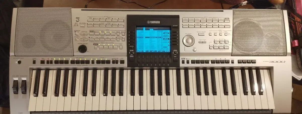 Yamaha PSR-3000 keyboard 61 klaves