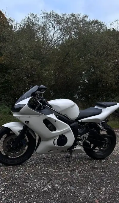 Yamaha R6 2001