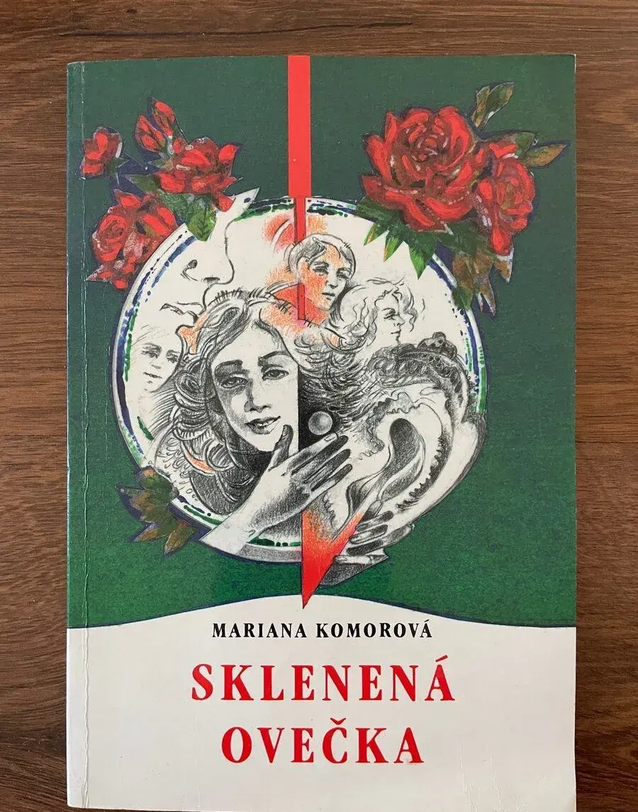 Kniha Sklenená ovečka-Mariana Komorová