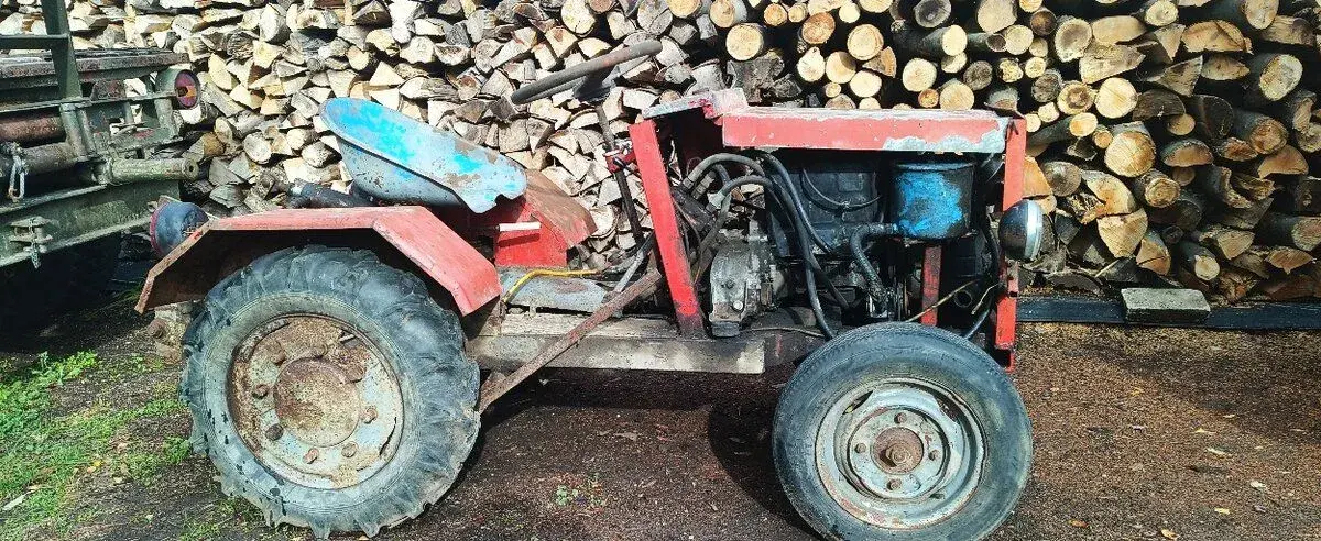 Malotraktor V3S