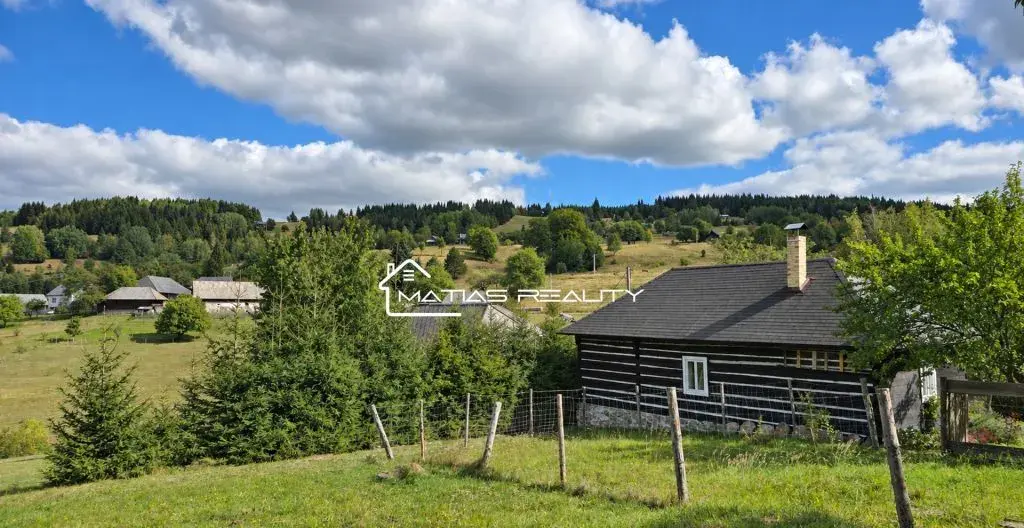 ZREKONŠTRUOVANÁ DREVENICA, BIELE VODY - HRIŇOVÁ
