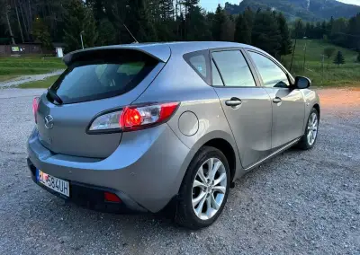 Mazda – 2011, 247 000 km