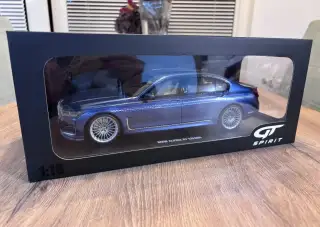 BMW1:18