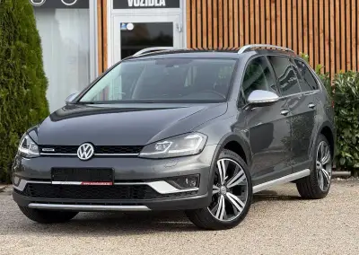 Volkswagen Golf – 208 535 km