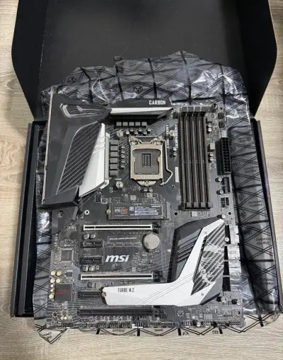 MSI MPG Z390 Gaming Pro Carbon