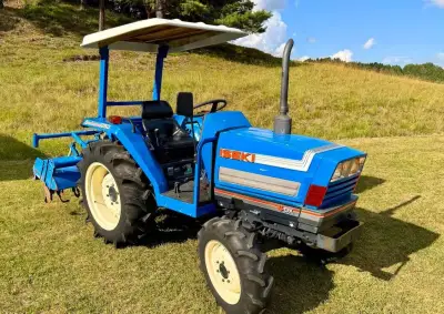 Používaný japonský malotraktor Iseki Landhopper 250