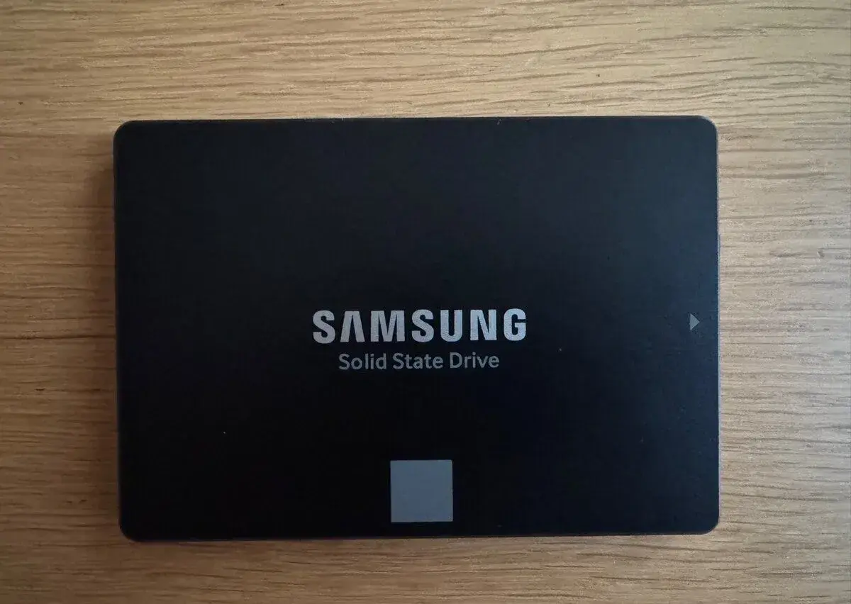 SSD Samsung 870 EVO 250GB