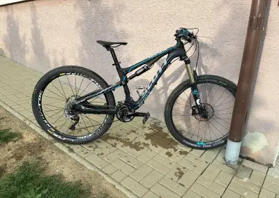 Scott genius 710 karbonvy bicykel velkost S