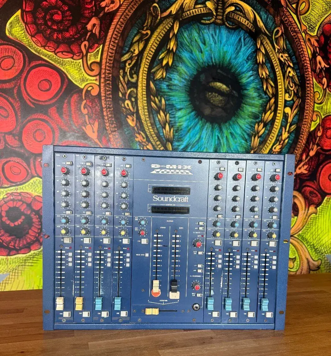Soundcraft D-Mix 1000