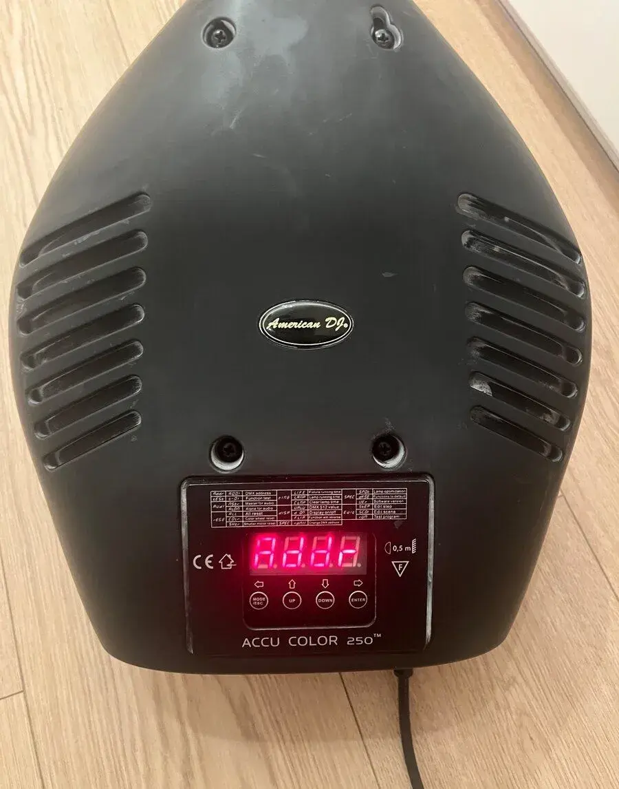 Adj accu color