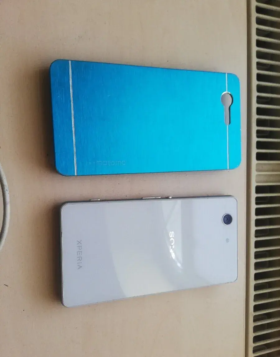Sony xperia Z compact