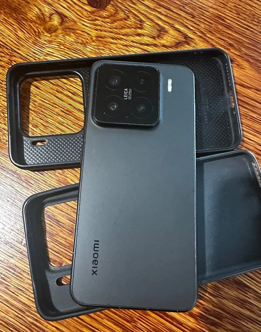Xiaomi 15 16GBRAM, 512GB int.