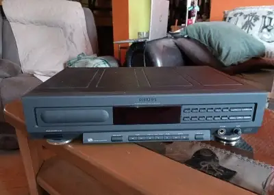 Philips CD 920