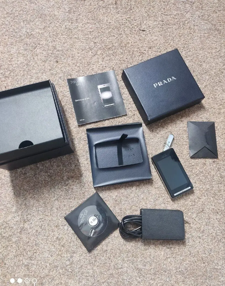LG KE850 Prada