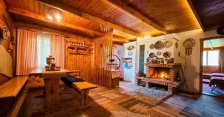 Murovaná chata 72 m², pozemok 700 m², Sokoľ-Uhrinč