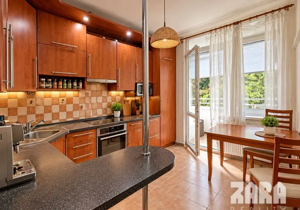 KVP - Čordáková, príjemný, priestranný 3 izb. byt 70 m2, log