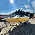 Motorový čln Monterey 180 FS (2005) s prívesom