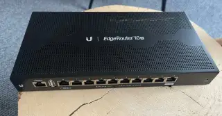 Plnefunkčný 1Gbit EdgeRouter 10x