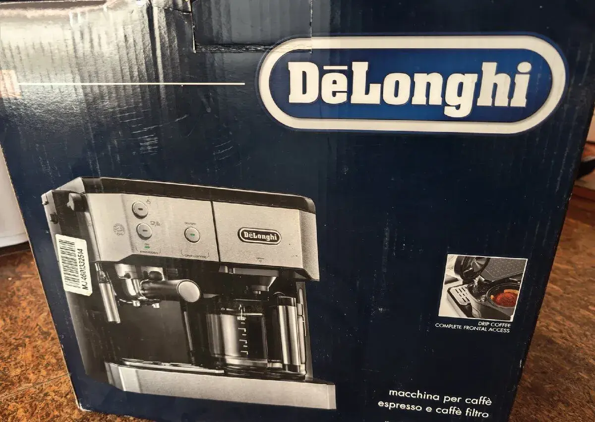 Delonghi kávovar