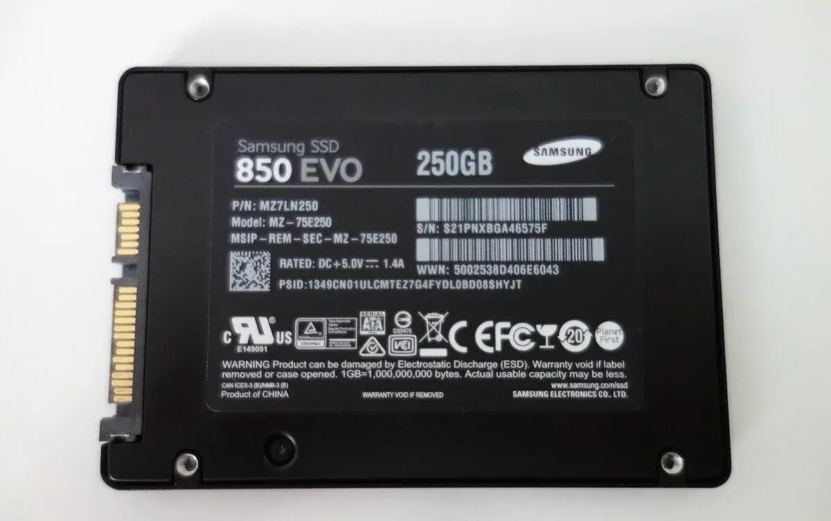 250GB SSD SAMSUNG 850 Evo 2.5" SATA