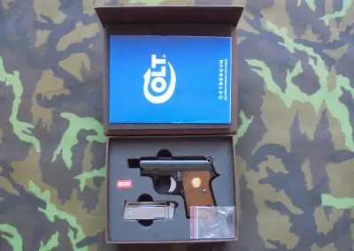 Cybergun Colt Junior .25 gas GBB.