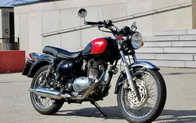 Kawasaki Estrella