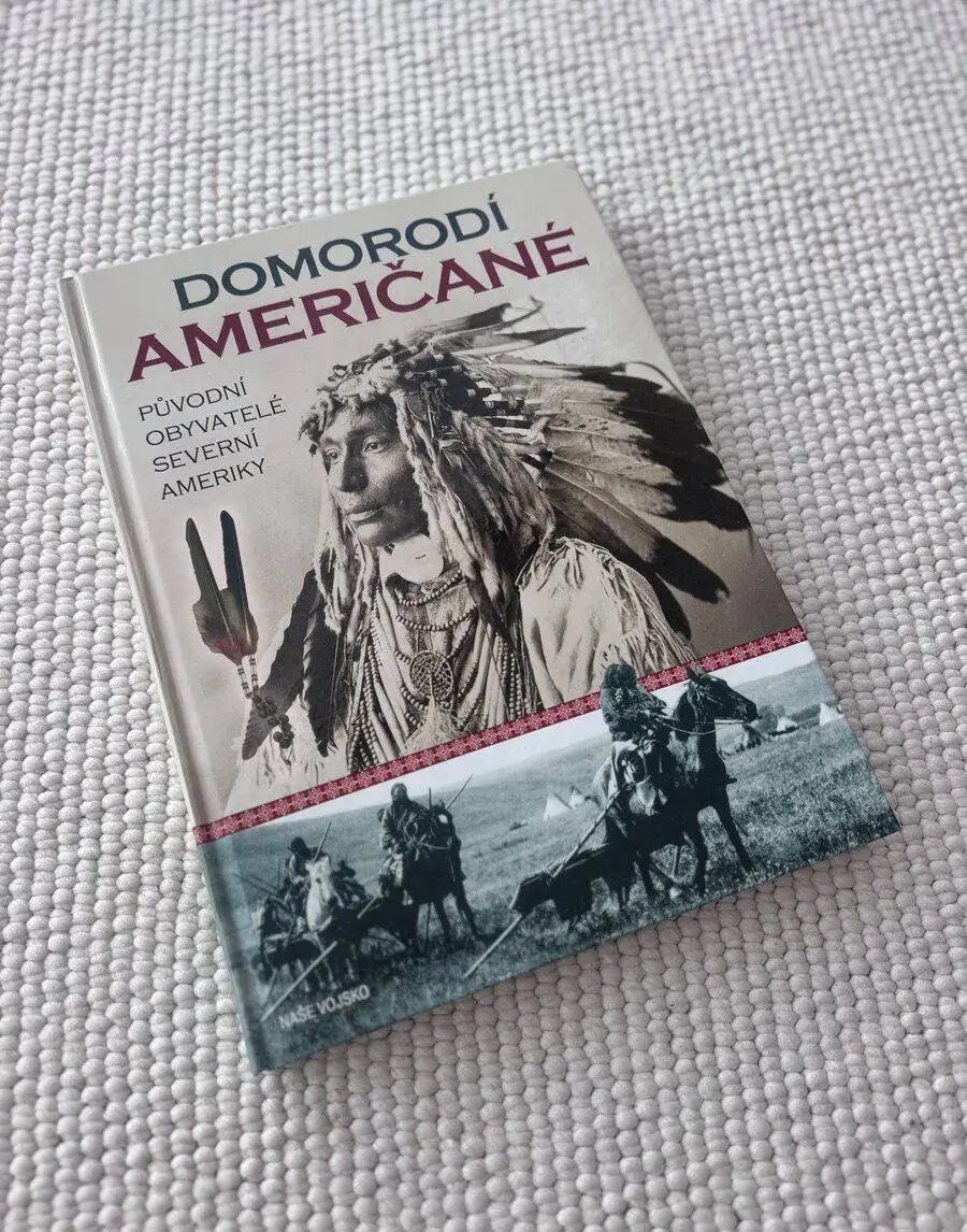 Kniha Domorodí Američané