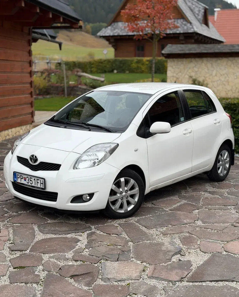 Toyota Yaris – 2010, 125 500 km