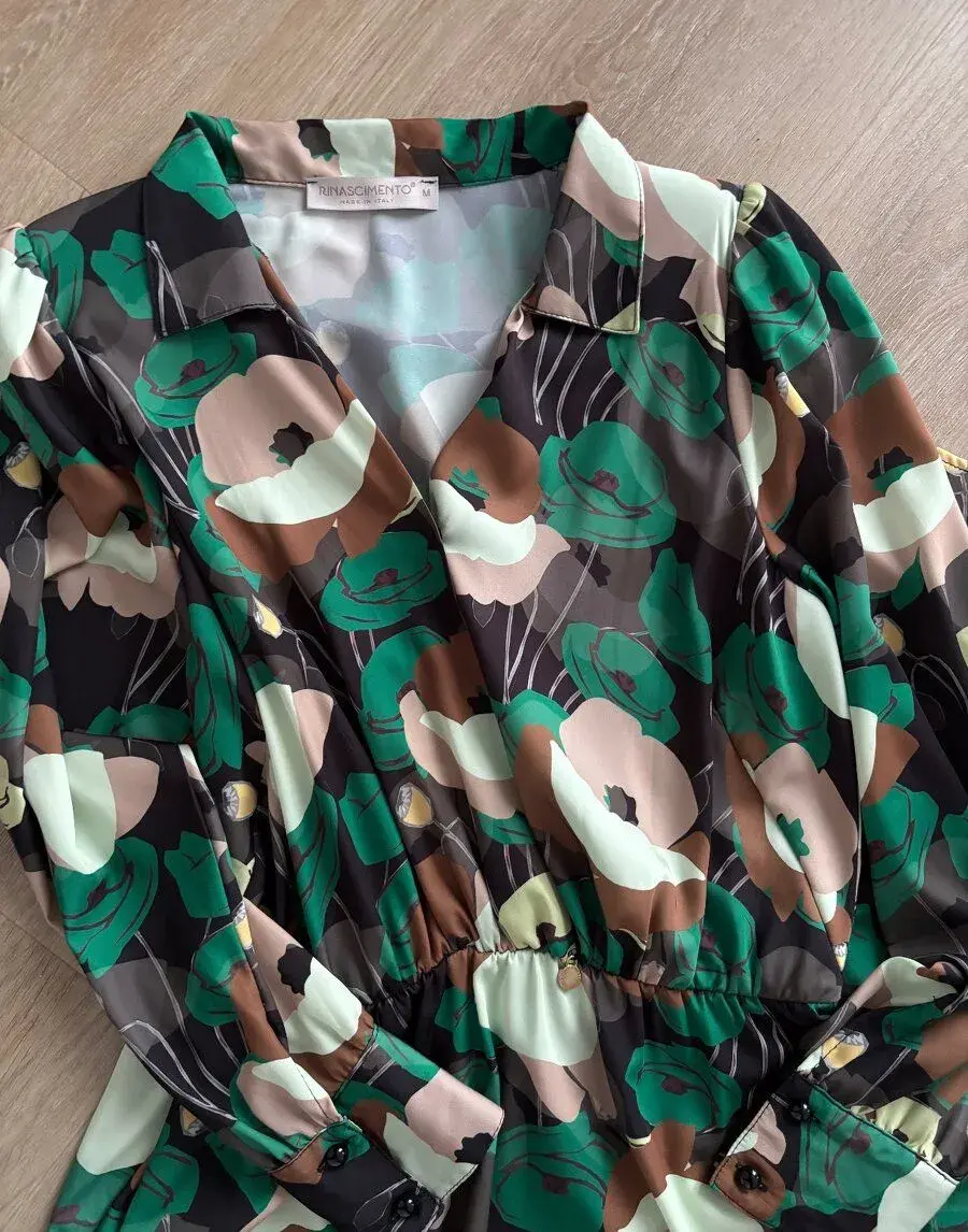 Šaty Rinascimento