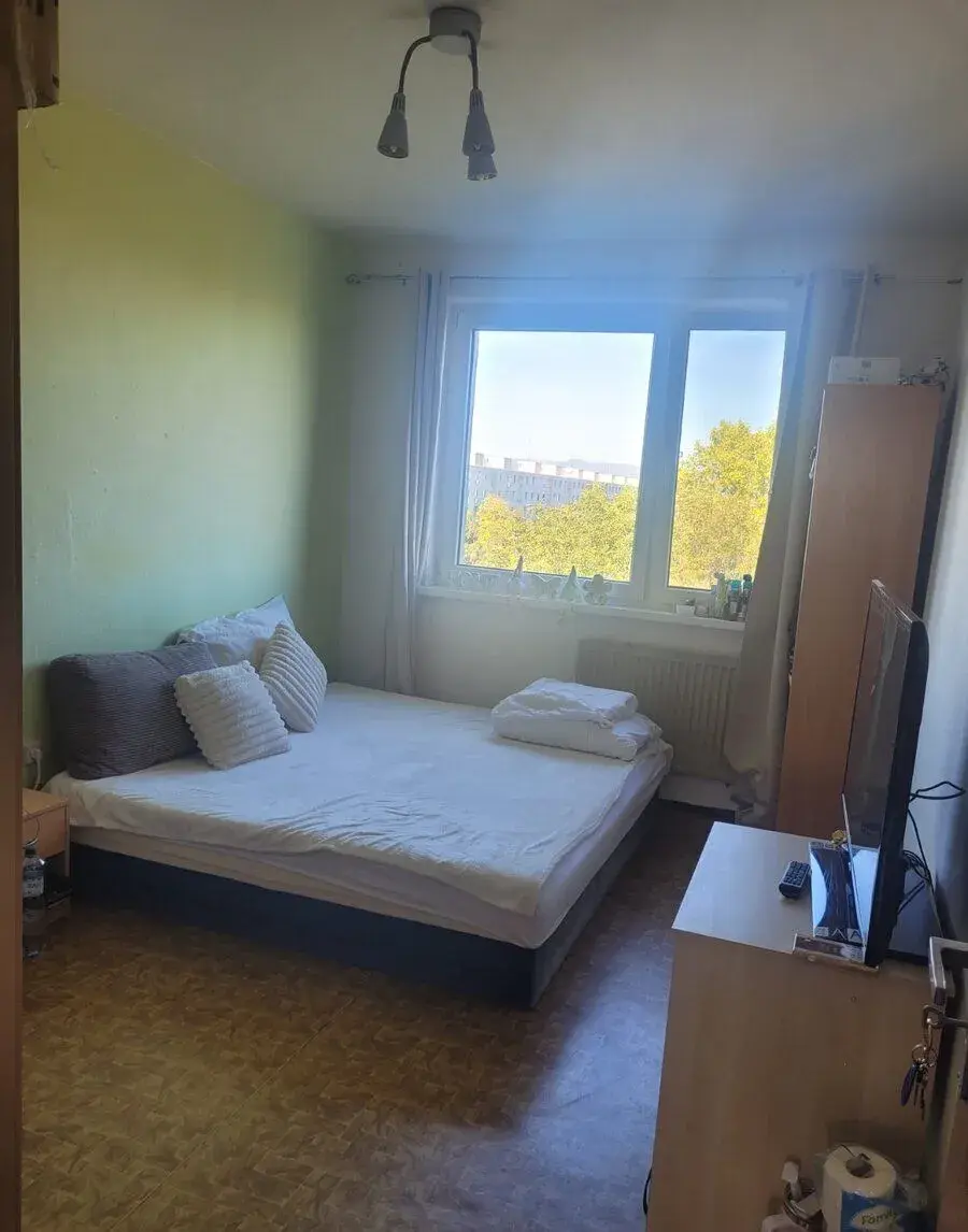 Nepriechodná izba na prenájom