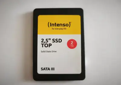 Intenso 2TB, 2,5", SATA III (nepoužité)
