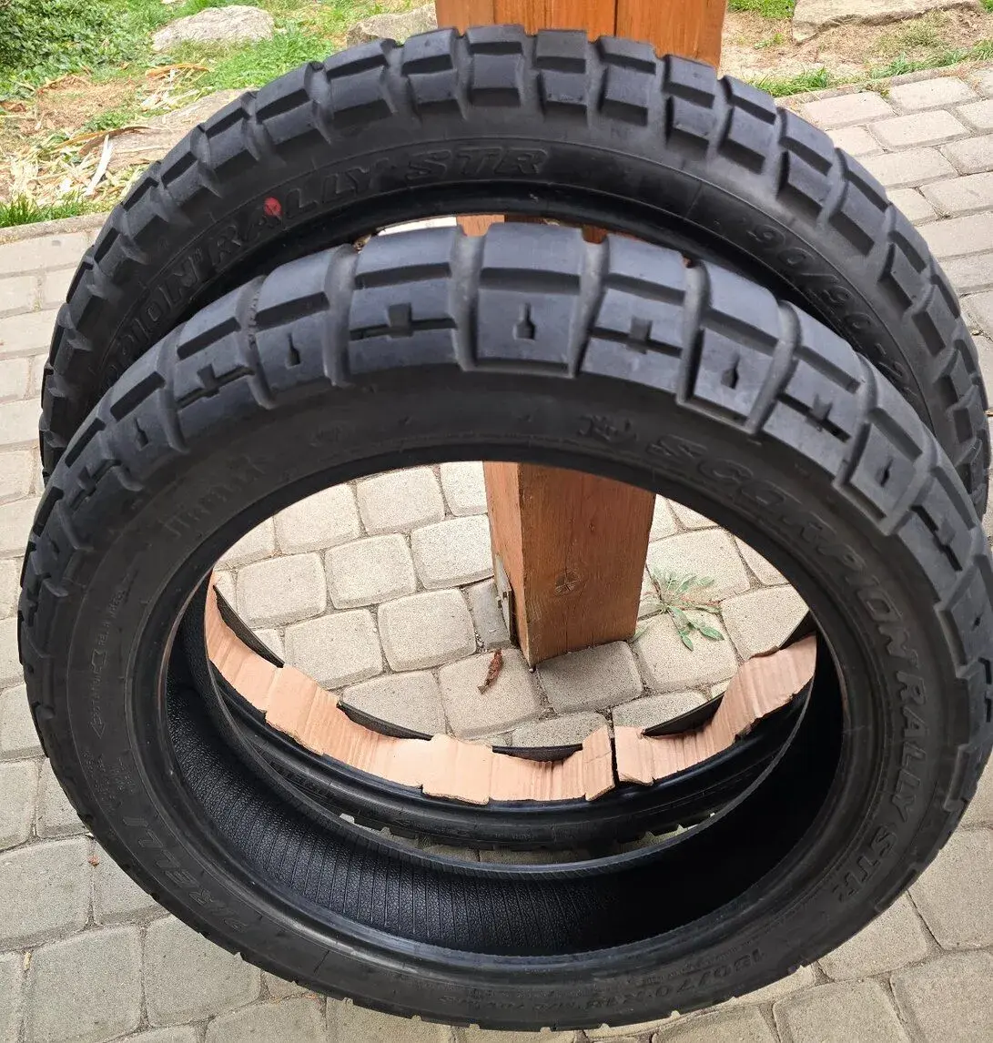 PIRELLI SCORPION RALLY STR