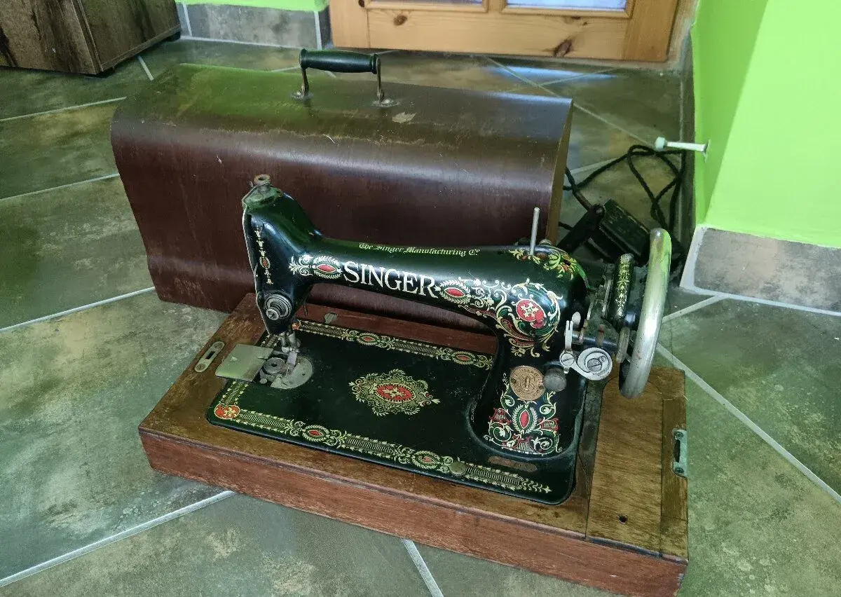 Šijací stroj Singer