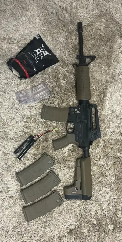 Airsoftová zbraň AR15/M4