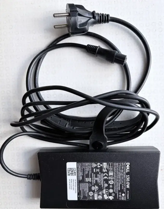 Dokovacia stanica Dell Universal Dock D6000 + 130W adapter