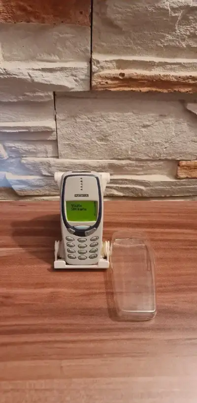 Nokia 3330