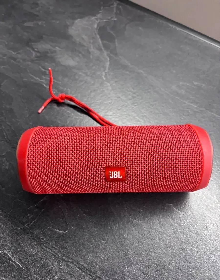 Jbl flip 4 Red