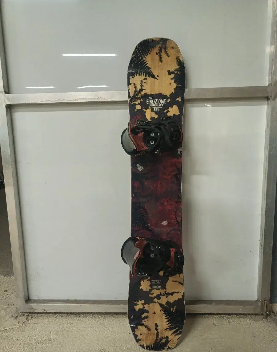 Snowboard