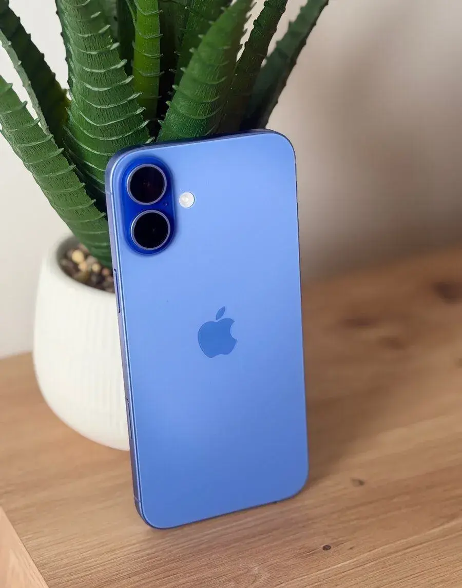 Apple IPhone 16 plus 256GB