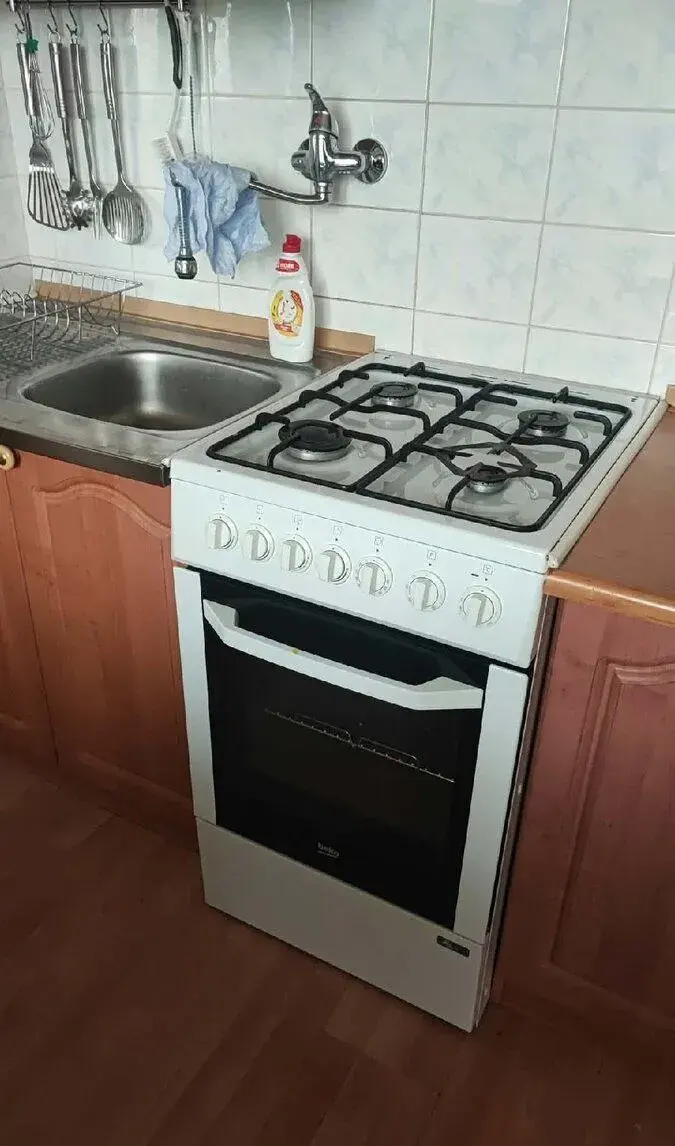 Plynový sporák s rúrou