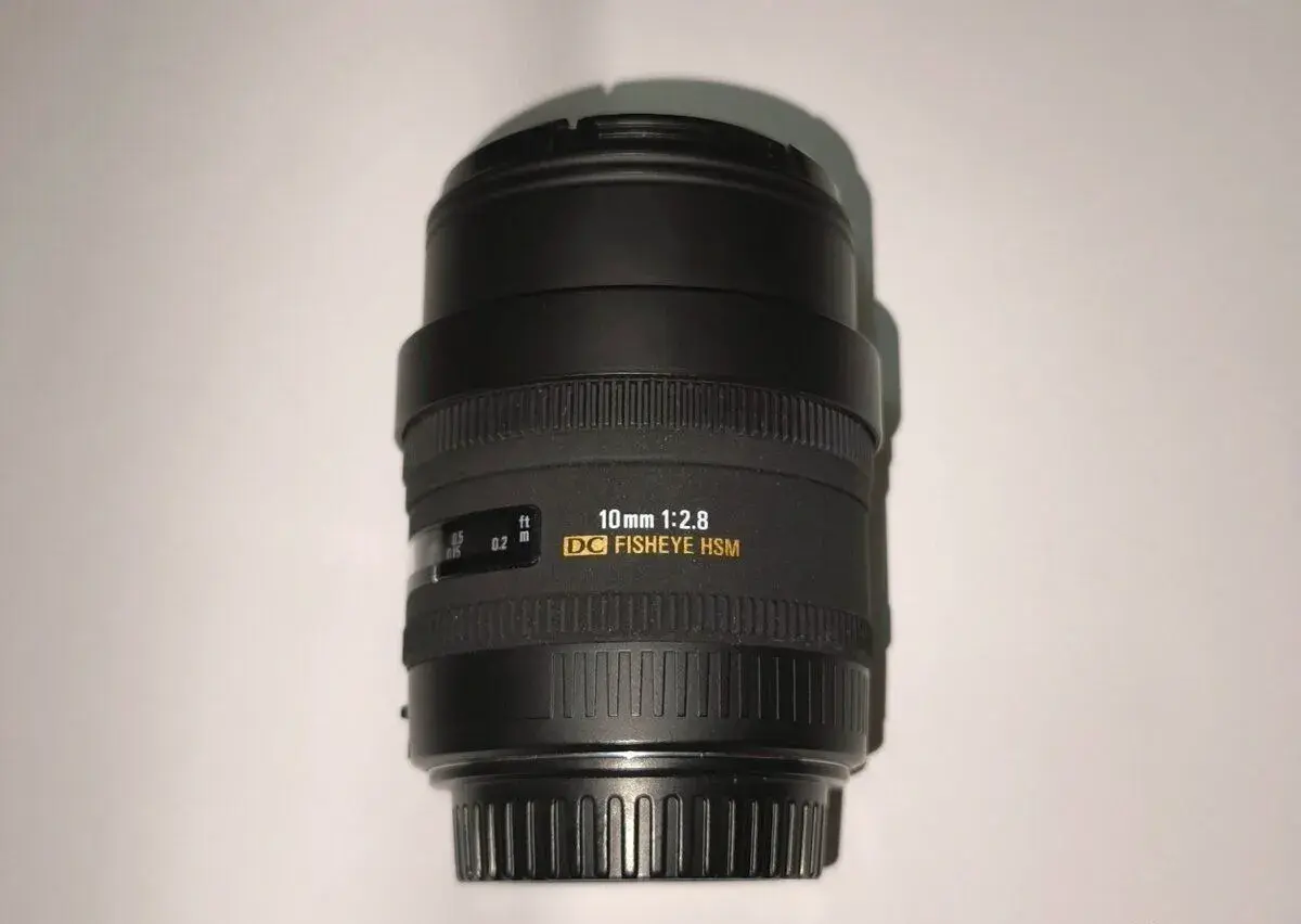 Sigma 10mm f2,8 DC HSM Canon