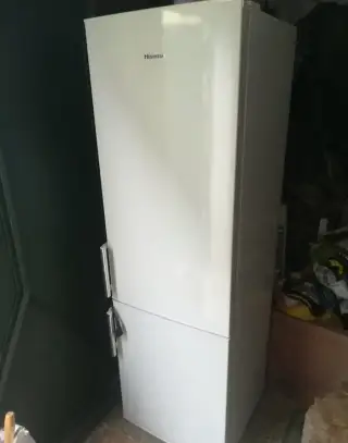 Kombinovaná Chladnička Hisense