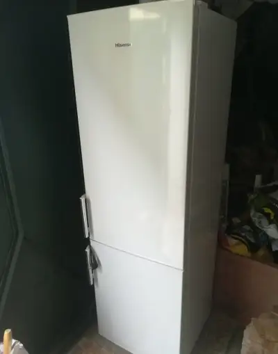 Kombinovaná Chladnička Hisense