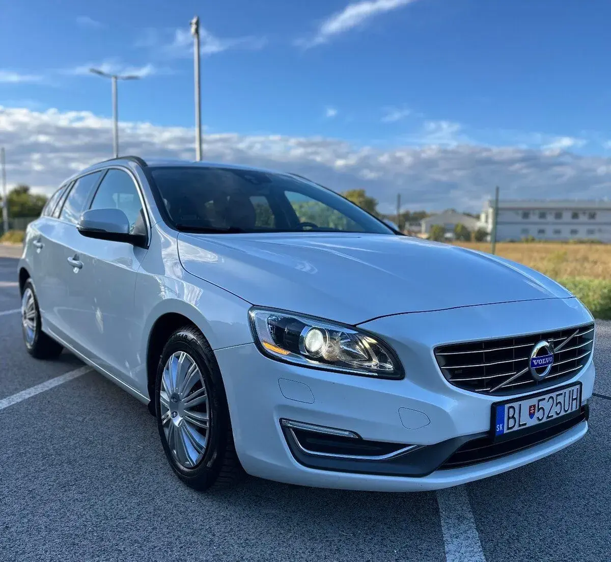 Volvo V60 – 124 000 km