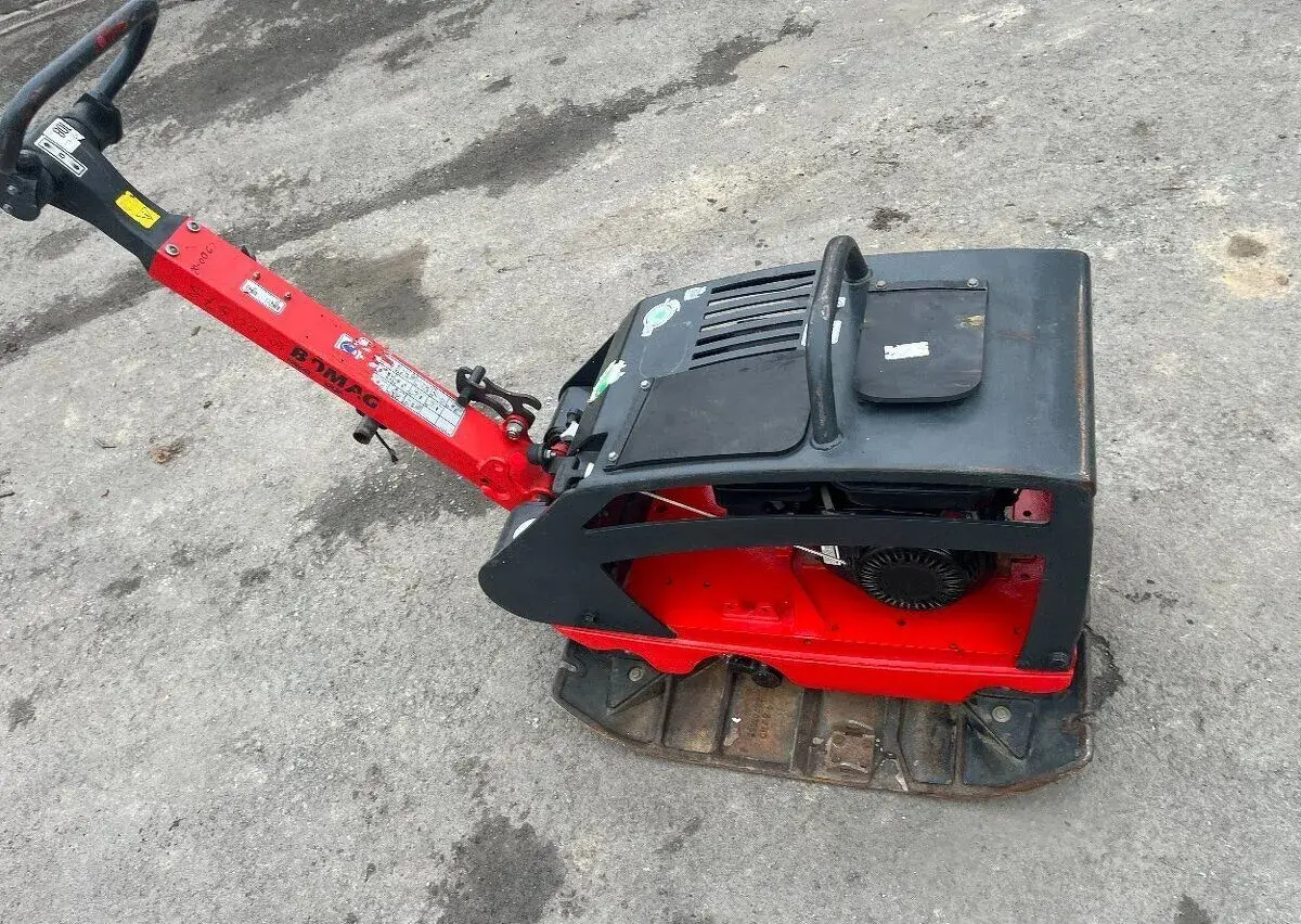 Vibračná doska BOMAG BPR 35/60 HONDA