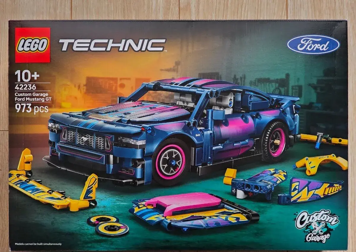 Lego Technic 42236 Tuningové auto Ford Mustang GT