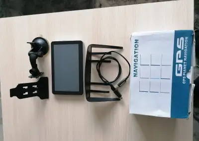 GPS navigáciu.