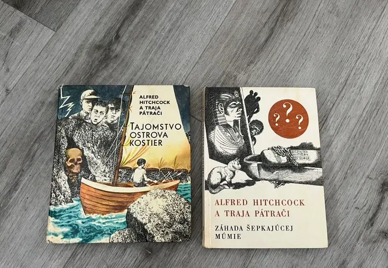 Alfred Hitchcock a Traja pátrači – 2 staršie vydania